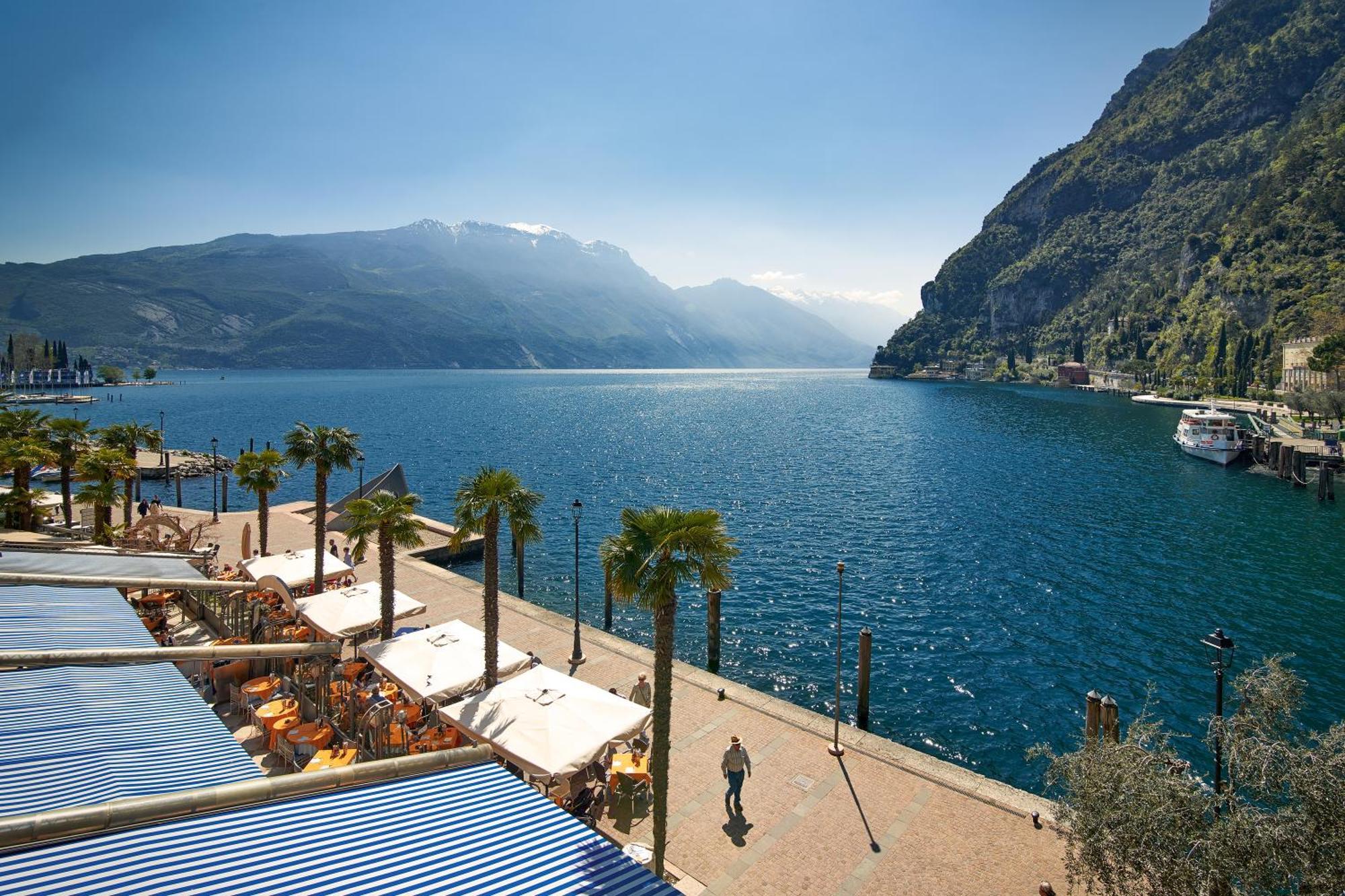 Nido Sui Tetti Di Riva Del Garda - Happy Rentals 外观 照片